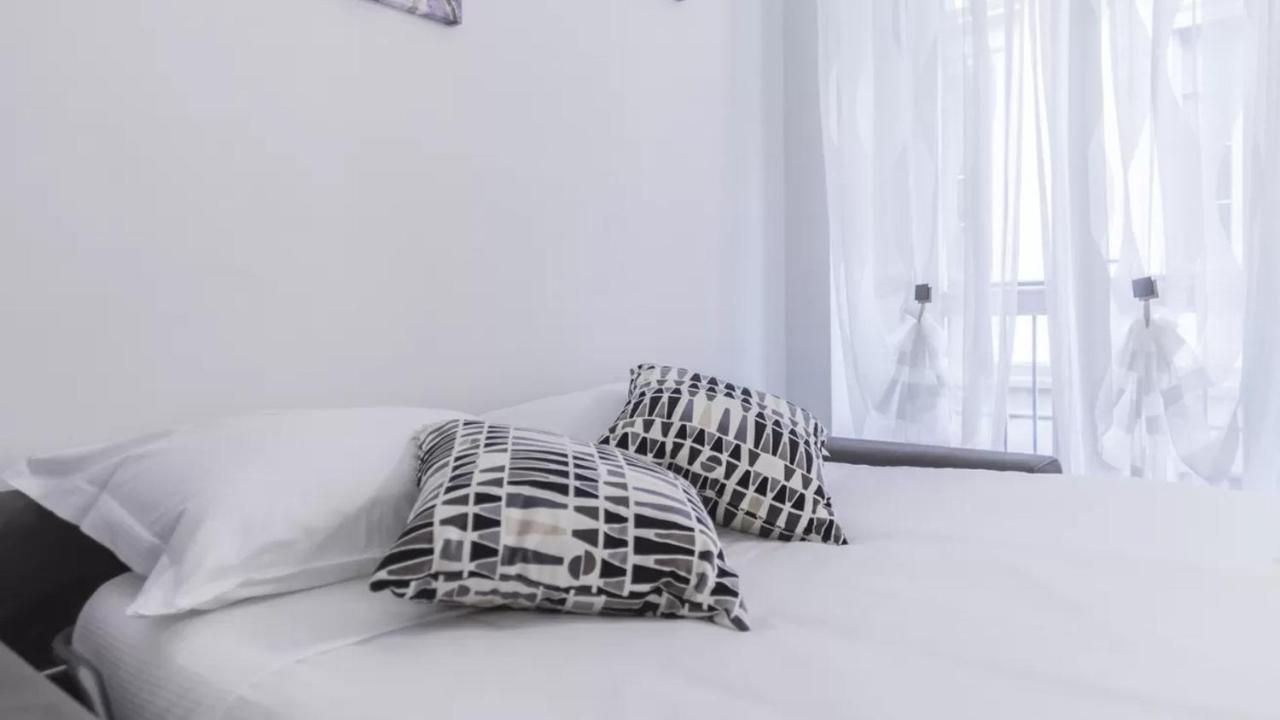 Italianway - Bollo 1 * Milan
